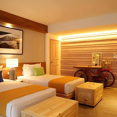 Nandha Hotel Bangkok Room photo
